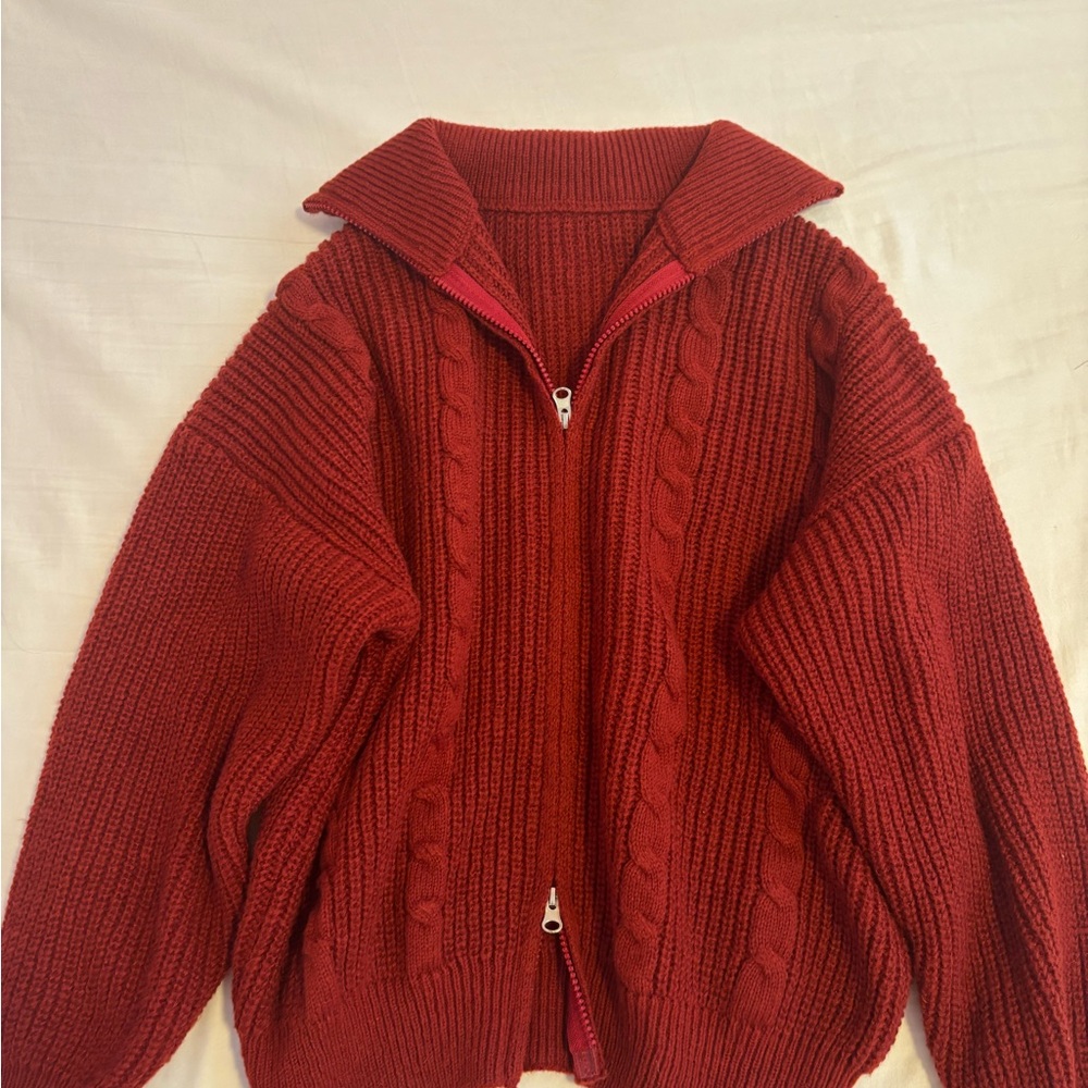 Elegant Red Turtleneck Sweater Lewkin in Size Small